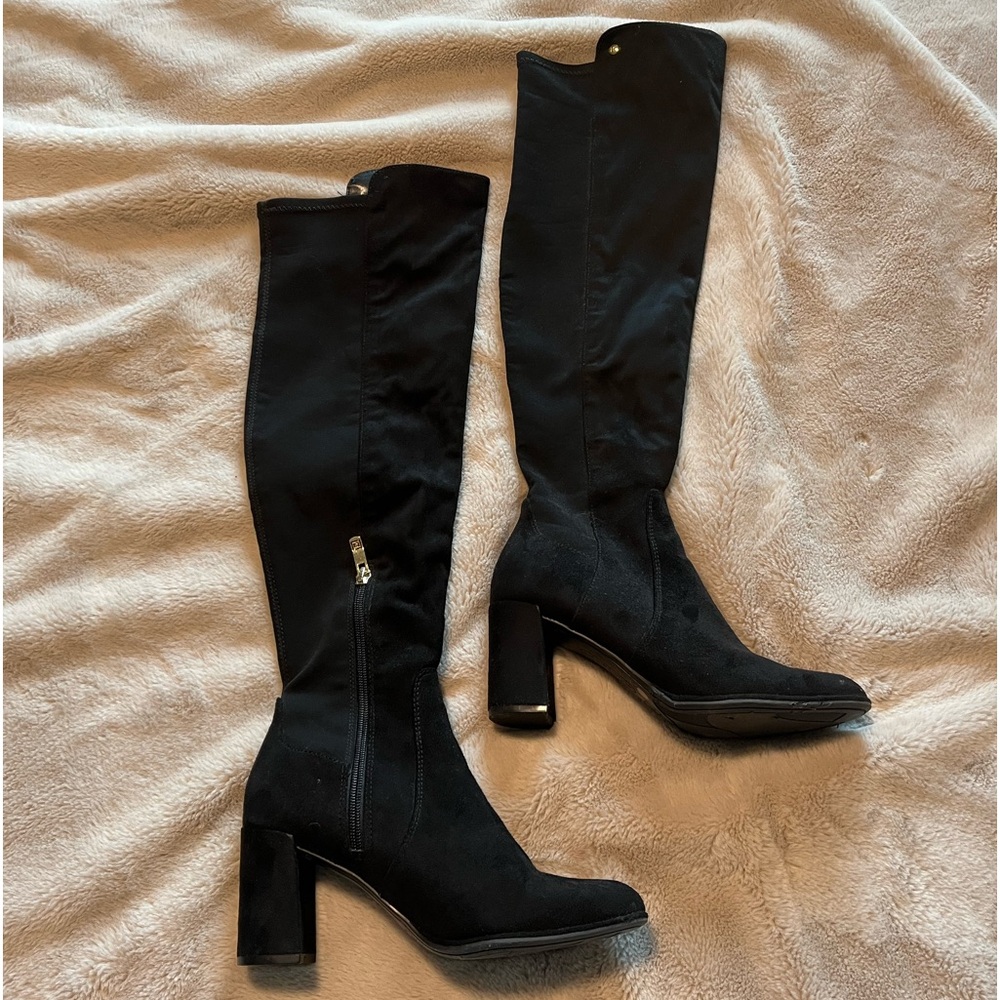Liz Claiborne suede knee high boots